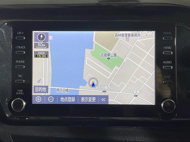 【純正8型ディスプレイオーディオ】スマホに接続すれば「Apple CarPlay」または「Android Auto」から、アプリのナビや電話・メッセージ・音楽などが利用できます！
