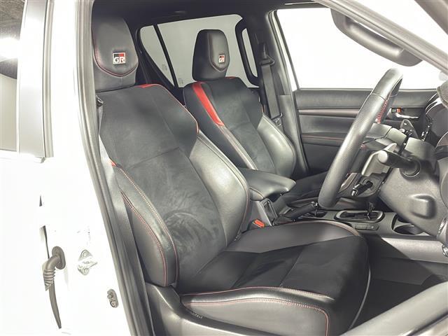 【1列目シート】現車の確認はお電話でも承っております。【セレナ/ヴォクシー/ノア/エスクァイア/ステップワゴン/デリカ/アルファード/ヴェルファイア/RAV4/NBOX/タント】