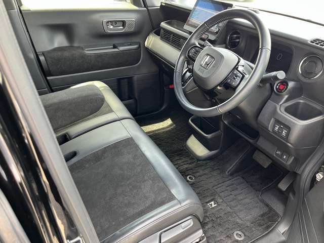 ご覧頂きありがとうございます。軽自動車から1BOXまで！厳選された中古車の販売はもちろん、新車・輸入車の販売も行っております。「カーセンサーを見た」と【0078-6047-5167】までお問合せ下さい