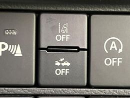 【スズキ　セーフティサポート】走行中に前方の車両等を認識し、衝突しそうな時は警報とブレーキで衝突回避と被害軽減をアシスト。より安全にドライブをお楽しみいただけます。