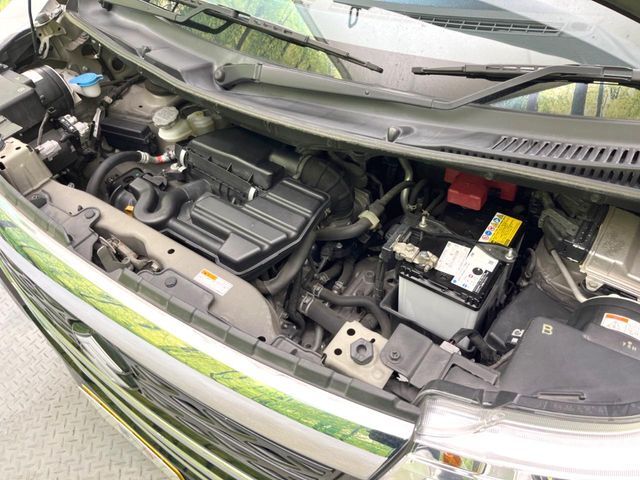 親切・丁寧な専門メカニックスタッフが応対！・車検・点検整備・事故等の修理などアフターサービスも安心。お車のカスタマイズもネクステージのサービススタッフまでご相談ください！