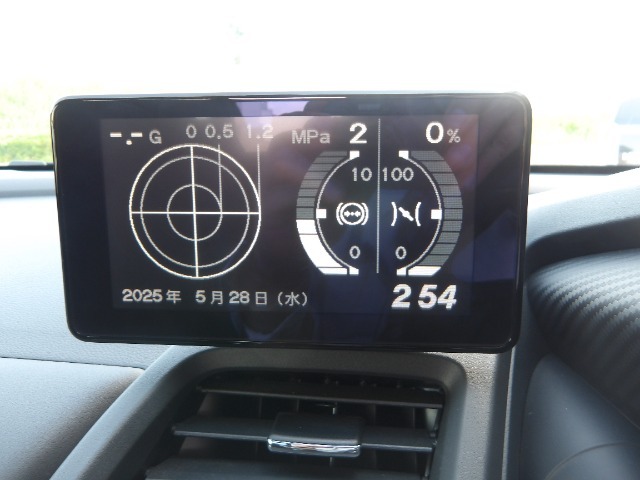 センターディスプレイついてます！