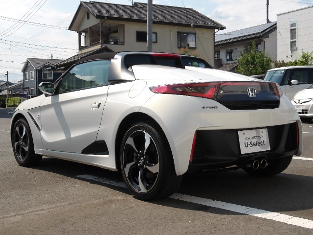 当店ではディーラーメカニックによるメーカー保証継承点検を実施して納車となります！