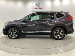 購入後も自社指定整備工場完備でお客様の愛車をしっかりサポート致します！御納車時には安全かつ安心してお乗り頂けるようホンダ専門知識を持つ整備スタッフが点検・整備・装備も説明をしてお渡ししております。