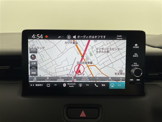 【純正9型ナビ】専用設計で車内の雰囲気にマッチ！ナビ利用時のマップ表示は見やすく、いつものドライブがグッと楽しくなります！