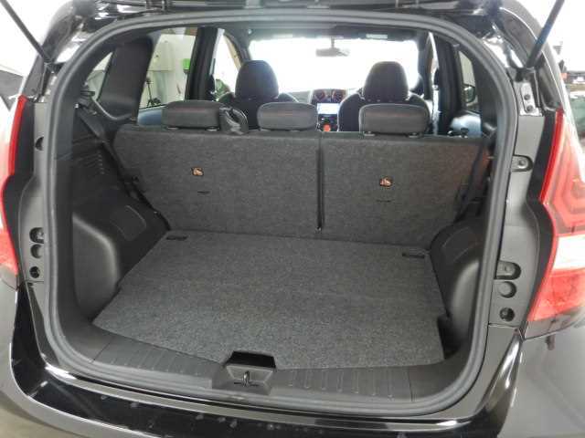 最新の入庫・販売情報などは当社ホームページhttp://www.carparco.comまで☆