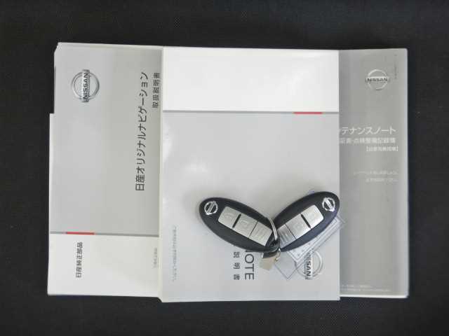 最新の入庫・販売情報などは当社ホームページhttp://www.carparco.comまで☆
