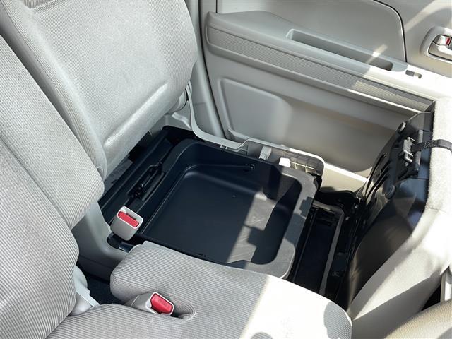 店舗にて現車の確認もいただけますので、お電話で在庫のご確認の上是非ご来店くださいませ！！！