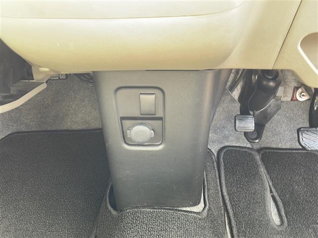 店舗にて現車の確認もいただけますので、お電話で在庫のご確認の上是非ご来店くださいませ！！！