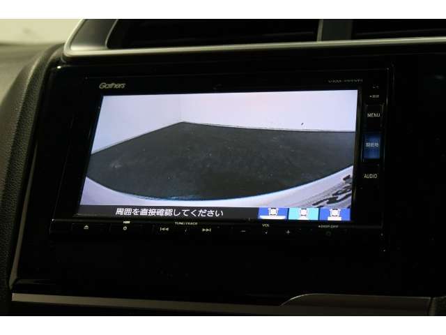 ◆◆バックカメラの画像です。車庫入れの安心感がアップしますね☆
