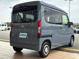 全国に店舗を展開しているのでどこでもお取り寄せが可能です！この車が気になるけど遠方だから・・・と諦める必要はありません！※別途陸送費が必要です。