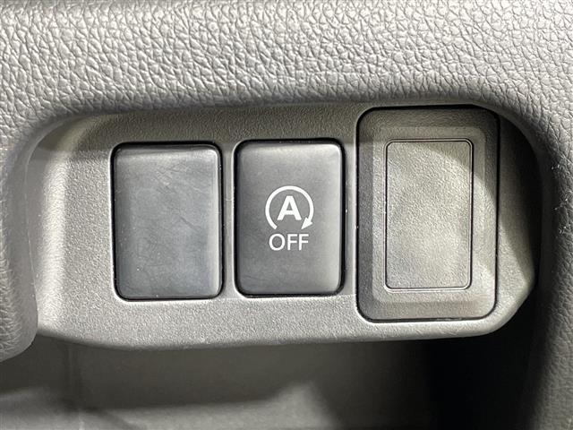 【運転席操作部】『運転席周辺の装備』の画像になります。快適なドライブを楽しむための機能が装備されています！運転席から触れるので使いやすいです！