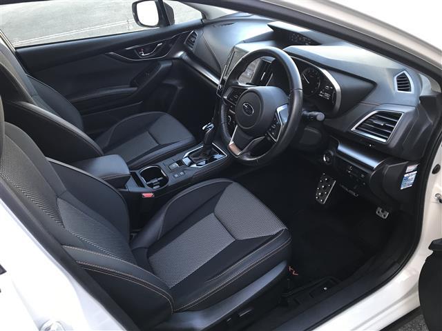 ガリバーグループでは主要メーカー、主要車種をお取り扱いしております。全国約460店舗の在庫の中からお客様にピッタリの一台をご提案します。