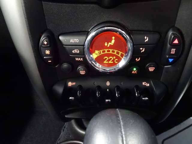 オートエアコンスイッチ