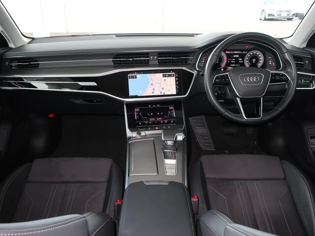 Audi　Approved大阪南は正規ディーラーであることはもちろんのこと、保険代理店でもあります。セールススタッフは保険の有資格者ですので保険のご相談もお任せください。