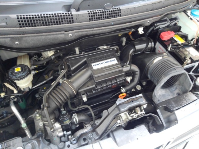 4人乗車時に坂道でも快適なS07A型　DOHC3気筒ターボエンジン搭載です。