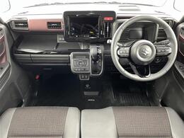 【インパネ全体】全方位で視界が広く、高い目線で運転もしやすいです！