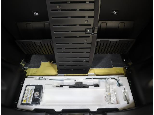 もちろんパンク修理剤＆車載工具完備☆万が一のトラブルに備えて使い方もご説明いたします♪