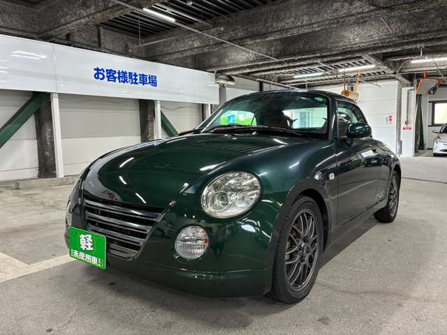 当店では、オールメーカー・オールカラーの新車・届出済み未使用車を取り揃えております。