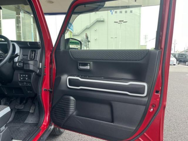 「この車の写真をもっと見たい」「状態が気になる」「この装備はついている？」どんな小さな疑問でもお気軽にお問い合わせください！