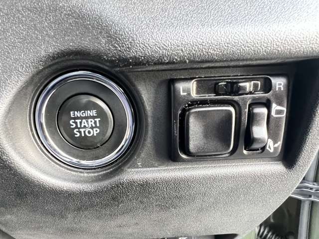 【スマートキー】ポケットやバッグ入れたまま車のドアの施錠・解錠とエンジンのオン・オフが可能！スズキ純正アクセサリーでかわいいケースも見つかるかも！？