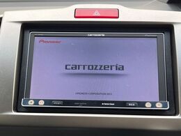 【ナビゲーション】使いやすいナビで目的地までしっかり案内してくれます。各種オーディオ再生機能も充実しており、お車の運転がさらに楽しくなります！！