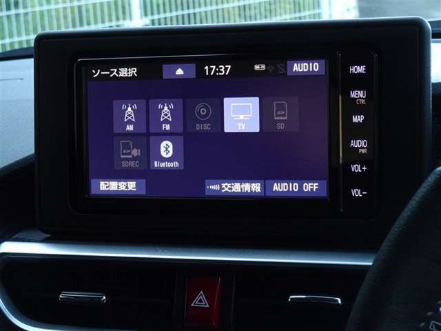 CD・DVD（再生機能）・ブルートゥース等を使用することができます。