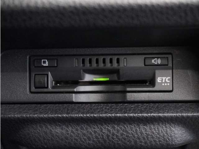 今や必需品の◆ETC車載器　装備車◆　有料道路を利用する際にスムースに通過でき、わずらわしい料金支払いから開放されます！
