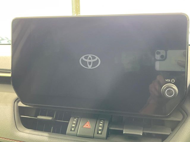【10.5インチ　ディスプレイオーディオ】大画面のディスプレイはAppleCarPlayやAndroidAutoが利用可能。大きな画面でスマホナビアプリ等が利用いただけます♪