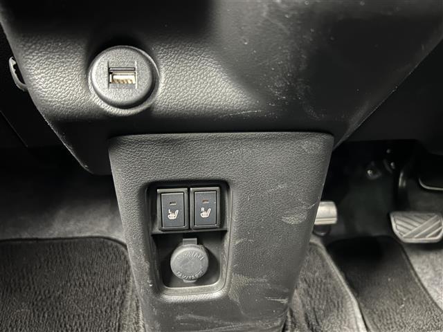 【運転席操作部】快適なドライブを楽しむための機能が装備されています！運転席から触れるので、使いやすいです！除菌プランいれていただくと、さらに清潔で安心していただけます！