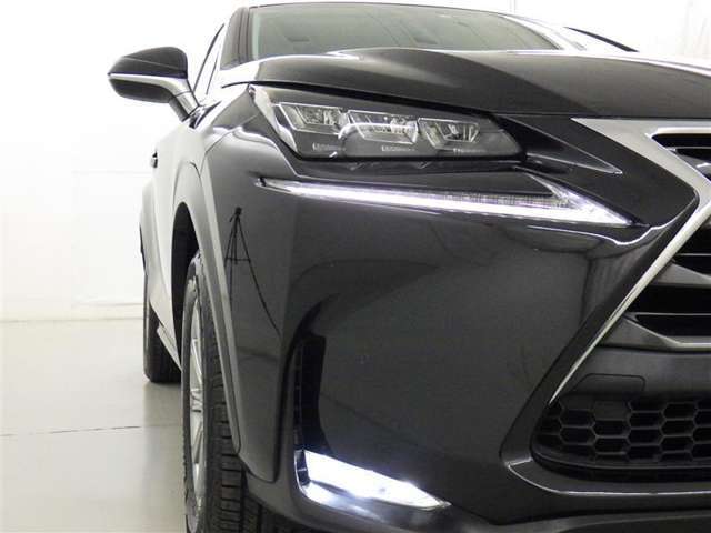 現在お乗りのお車があれば喜んで査定いたします。詳しくは、お近くの名古屋トヨペットグループのお店までご相談ください。