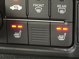 【シートヒーター】寒い日に重宝するシートヒーター！エアコンより早く温まってくれるので寒がりの人も安心ですね♪エアコンの温風は乾燥するから苦手、という方にもをおすすめです。