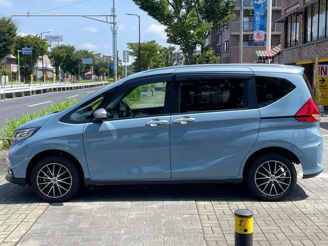 弊社のお車をご覧頂き誠にありがとうございます！独自性の強い楽しい車探しのできるお店です☆品質には自信がございます。是非ご覧下さい！お問い合わせは【0120005091】テックピット千葉寺へお気軽にどうぞ！