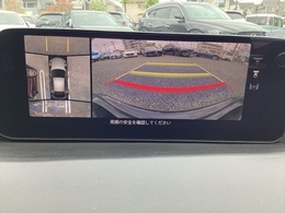 全周囲（360度）カメラを装備　4つのカメラを使いビシッと駐車出来ちゃいます！　一応、目視確認も忘れずにお願いします！