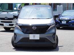 他にも画像がございますので、是非ご覧頂ければと思います。より詳しくお車をご覧いただけます。