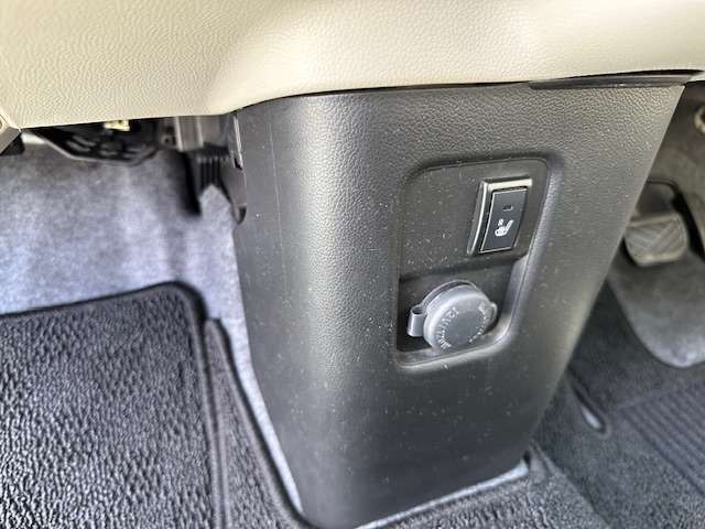 お問い合わせいただいた車輌以外にも多数ご用意しております。インターネット物件以外の車輛もお気軽にお問い合わせ下さい！