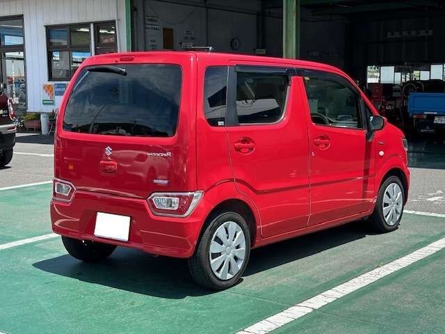 指定整備工場ですので、車検・点検・オイル交換等、ご購入後の大切な愛車のメンテナンスもしっかりサポート致します！