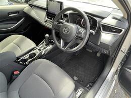 【運転席】現車の確認はお電話で在庫のご確認の上是非ご来店くださいませ！ご来店の難しい方は店舗スタッフがお電話やメールで詳細をお答えさせて頂きます。