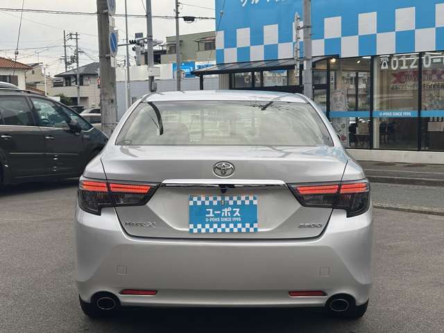 【買取直売のメリット】通常中古車の流通にかかるマージンを大幅にカット出来るので他社の同年式と比べて魅力的な価格が実現できます。過去の車歴まで把握することができ状態の良いお車に厳選した展示が可能です。