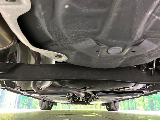 下回りがきれいなうちに、防錆加工の施工がオススメ。降雪地域はもちろん、沿岸部にお住いの方や、趣味でマリン・ウィンタースポーツをされる方にご好評いただいております。