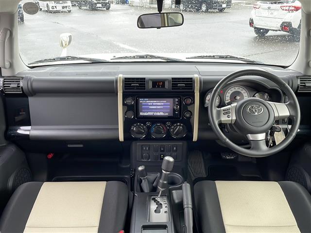 店舗にて現車の確認もいただけますので、お電話で在庫のご確認の上、是非ガリバー黒部店までご来店くださいませ！！！