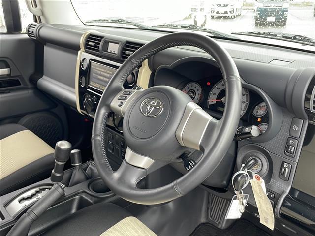 店舗にて現車の確認もいただけますので、お電話で在庫のご確認の上、是非ガリバー黒部店までご来店くださいませ！！！