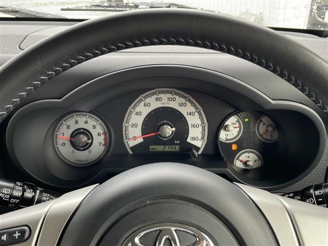 店舗にて現車の確認もいただけますので、お電話で在庫のご確認の上、是非ガリバー黒部店までご来店くださいませ！！！