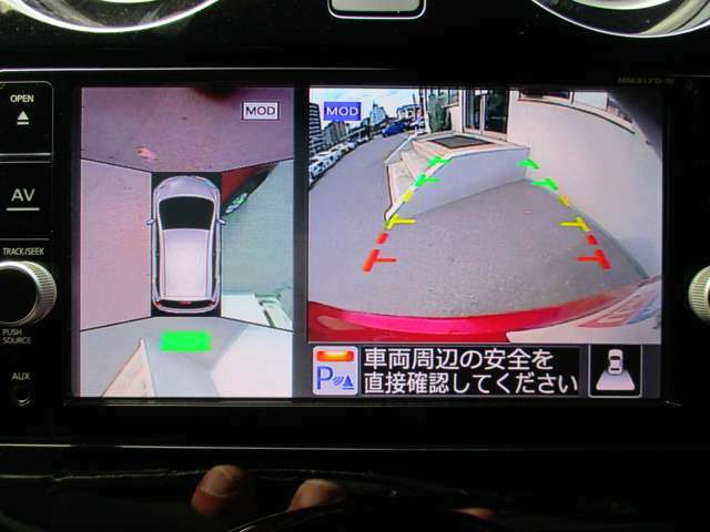 車の真上から見下ろしたような360度視界の良いアラウンドビューモニターです♪♪ 苦手な狭い駐車場、暗い所でも確認ができてとっても安心です♪♪