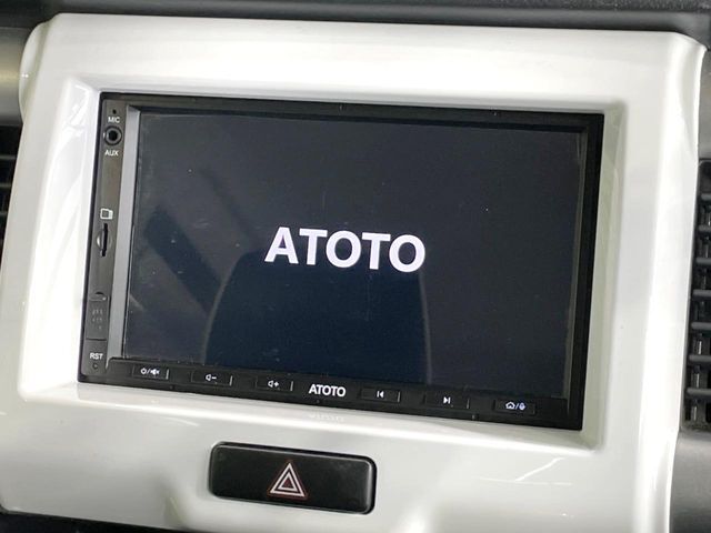 【ディスプレイオーディオ】お手持ちのスマートフォンとの連携で、ナビや音楽再生など各種アプリを使用可能。スマホに近い感覚でお使いいただけます♪