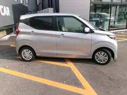 弊社の車は三菱認定中古車で1年間の保証付です。全国の三菱ディーラーで保証修理が受けられます。詳しくは弊社スタッフにお問合せ下さい。