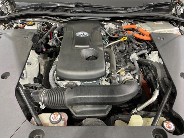 親切・丁寧な専門メカニックスタッフが応対！・車検・点検整備・事故等の修理などアフターサービスも安心。お車のカスタマイズもネクステージのサービススタッフまでご相談ください！