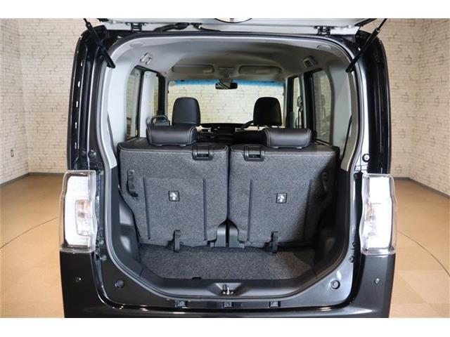 背が高いから大きな荷物も入っちゃう♪シートもアレンジ多彩！！