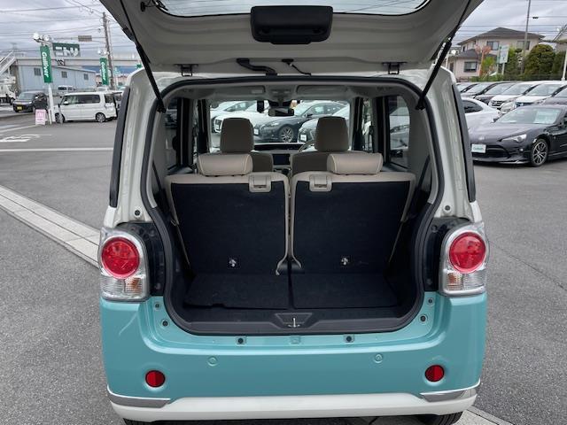 【トランク】積み込みやすくて、たっぷり積める荷室です。シートアレンジできるものは、乗車人数と荷物の量や大きさによってシートを動かすことができるので、より快適なドライブが可能です！