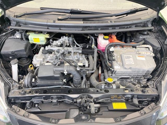 親切・丁寧な専門メカニックスタッフが応対！・車検・点検整備・事故等の修理などアフターサービスも安心。お車のカスタマイズもネクステージのサービススタッフまでご相談ください！